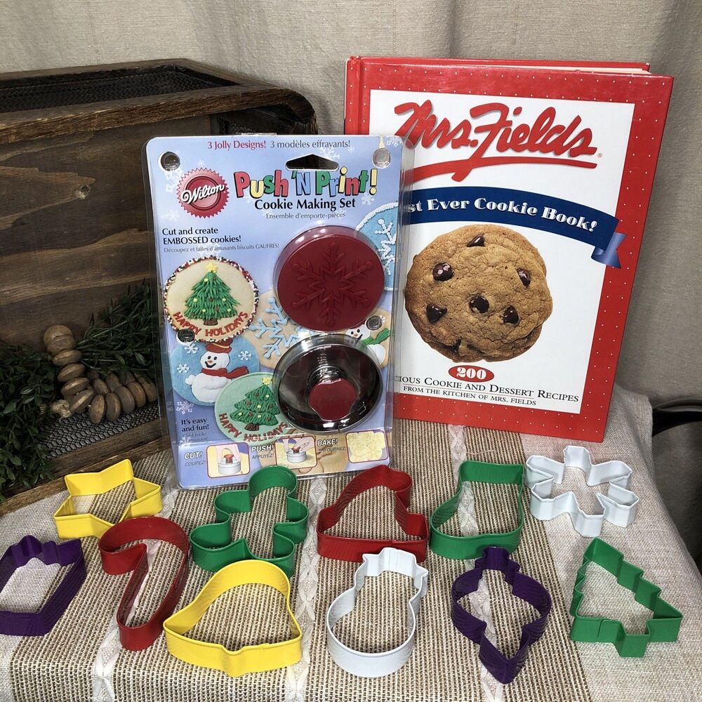 Assort  Lot 11 Metal Christmas Cookie Cutters, Wilton Cookie Press, Cook Book